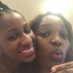 Meet your Posher, Marcelle fabiola